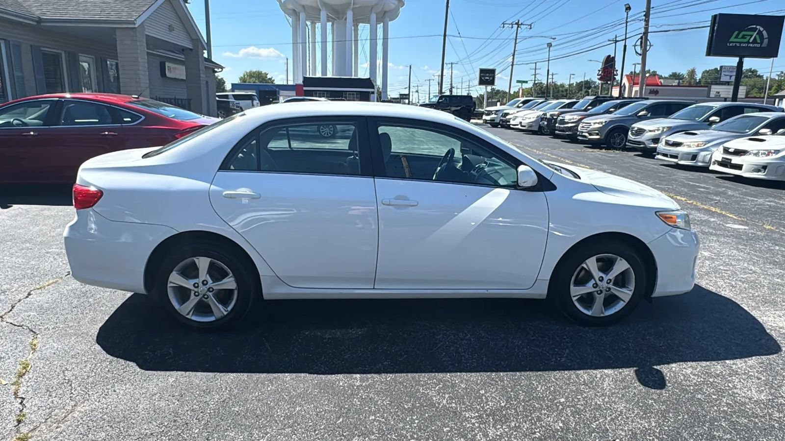 Used 2013 Toyota Corolla LE FWD image 8