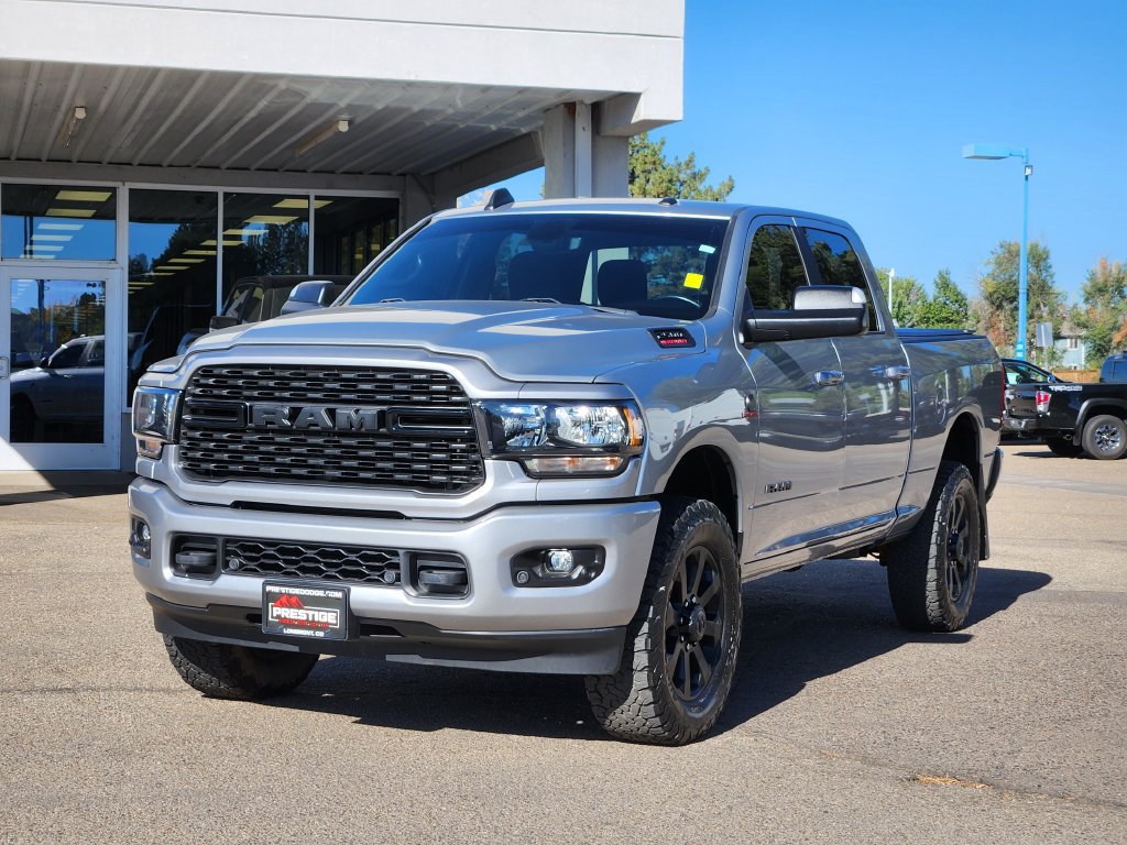 Used 2022 RAM 2500 Big Horn w/ Night Edition AWD/4WD image 4