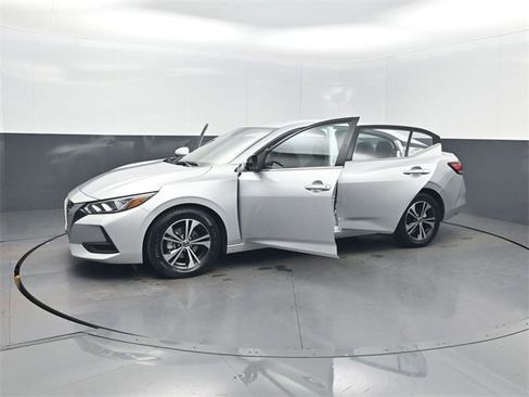 Used 2023 Nissan Sentra SV image 36