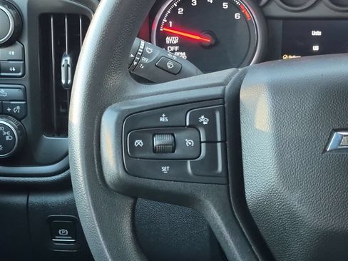 Used 2023 Chevrolet Silverado 1500 Custom Trail Boss AWD/4WD image 15