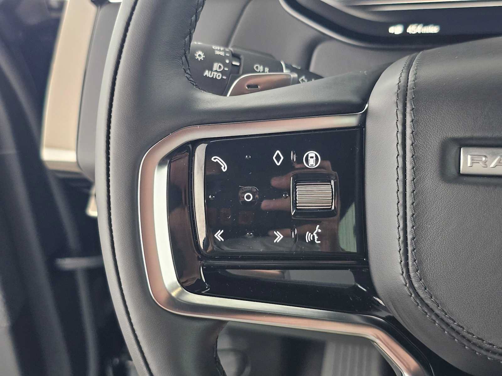 New 2027 Land Rover Range Rover Sport SE AWD/4WD image 27
