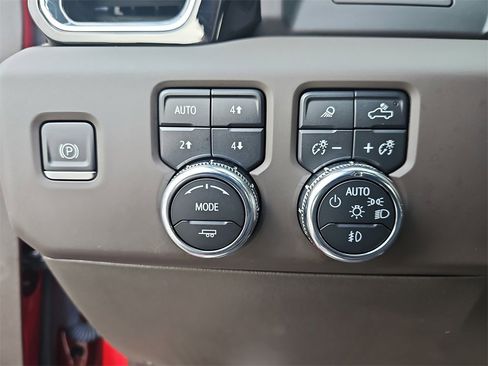 Certified 2023 GMC Sierra 1500 Denali image 25