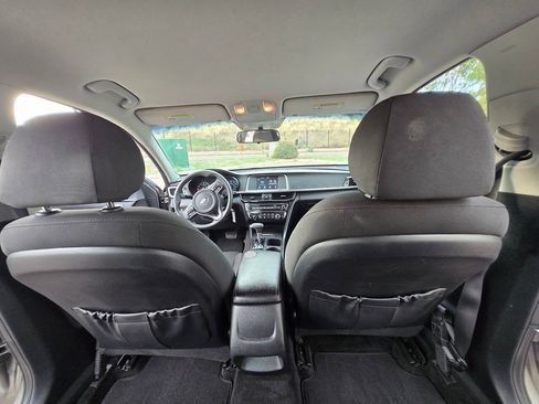 Used 2018 Kia Optima LX FWD image 31