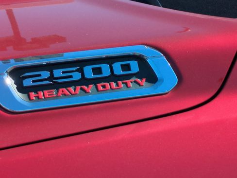 New 2026 RAM 2500 Big Horn AWD/4WD image 24