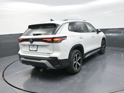 New 2026 Volkswagen Tiguan SE AWD/4WD image 10
