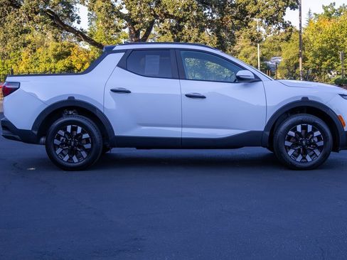 Certified 2025 Hyundai Santa Cruz SEL image 6