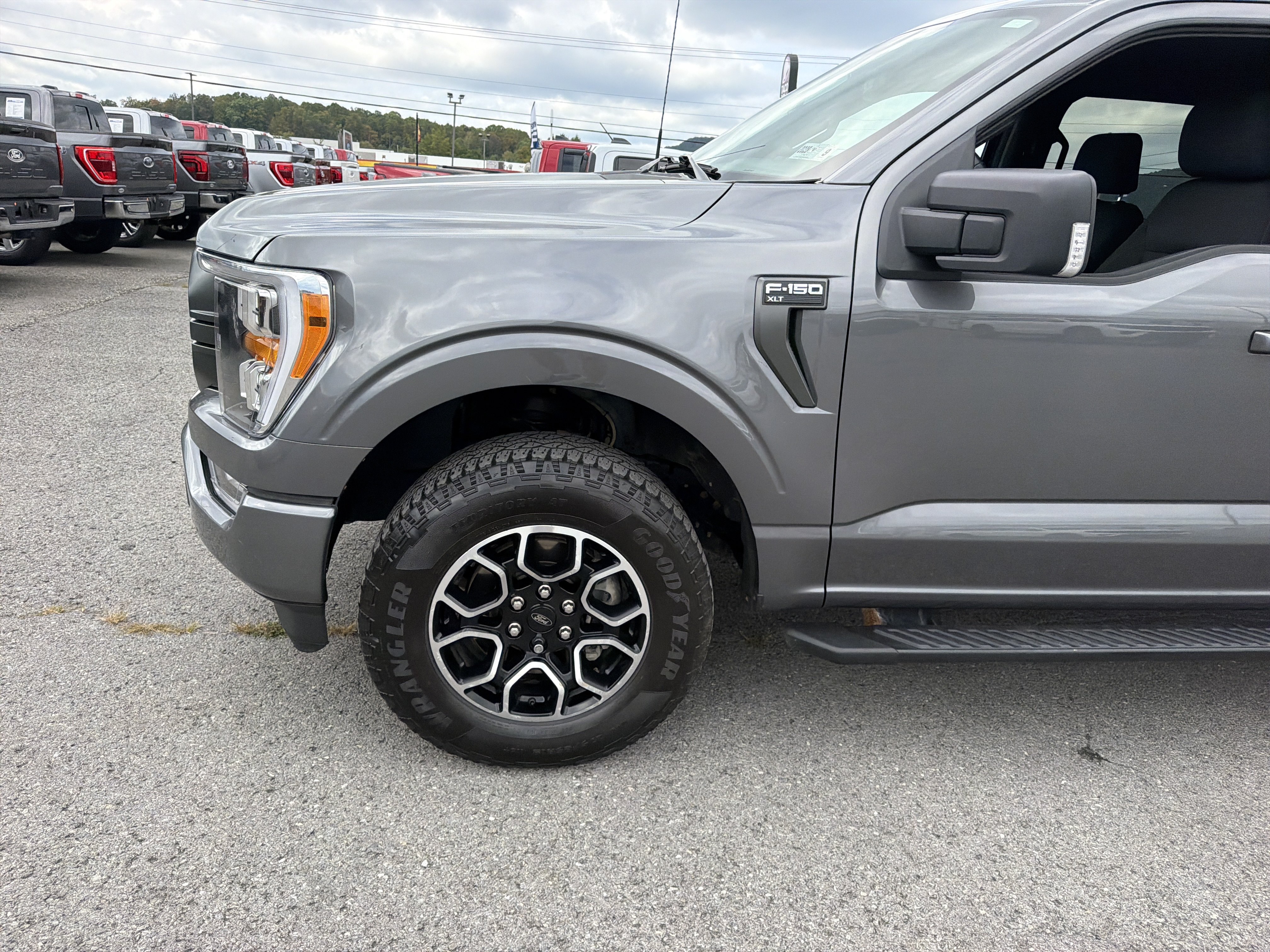 Used 2023 Ford F150 XLT w/ Equipment Group 302A High AWD/4WD image 10