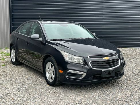 Used 2016 Chevrolet Cruze LT w/ Sun And Sound Package image 7