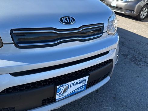 Used 2019 Kia Soul + w/ Primo Package image 21