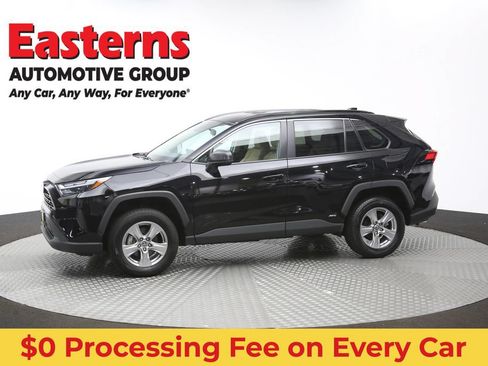 Used 2023 Toyota RAV4 LE AWD/4WD image 57