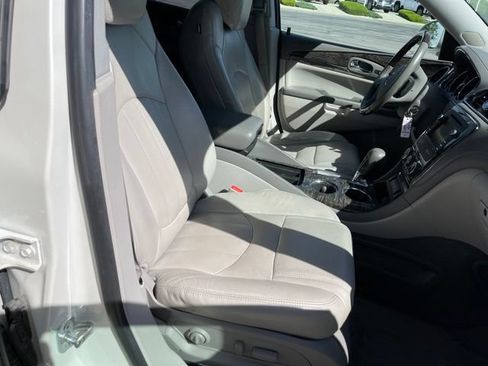 Used 2014 Buick Enclave Leather AWD/4WD image 21