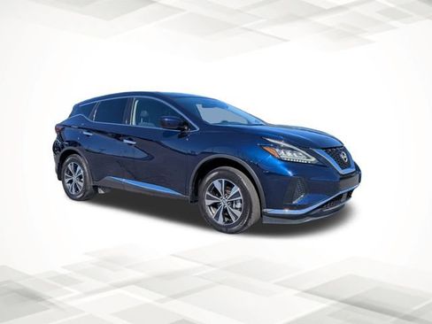 Used 2023 Nissan Murano S image 2