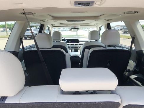 Used 2024 Kia Telluride SX AWD/4WD image 8