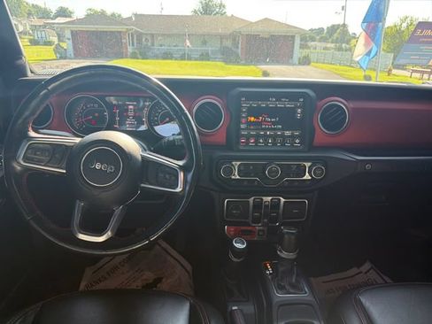 Used 2020 Jeep Wrangler Unlimited Rubicon AWD/4WD image 12