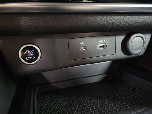 Used 2021 Nissan Rogue S AWD/4WD image 20