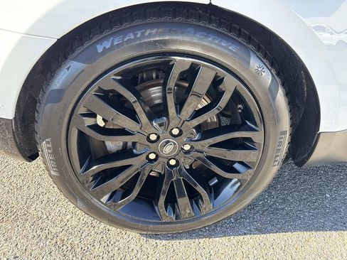 Used 2020 Land Rover Range Rover Sport SE image 9