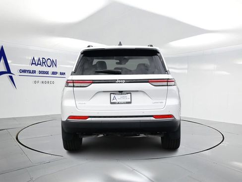 New 2026 Jeep Grand Cherokee Limited image 3