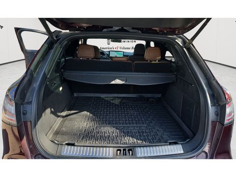 Used 2022 Lincoln Nautilus Reserve AWD/4WD image 24