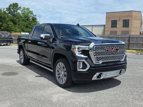 Used 2021 GMC Sierra 1500 Denali w/ Denali Ultimate Package AWD/4WD image 8