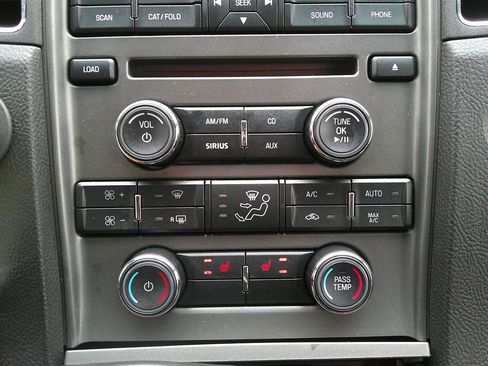 Used 2011 Ford Taurus SEL w/ 201A Rapid Spec Order Code image 36