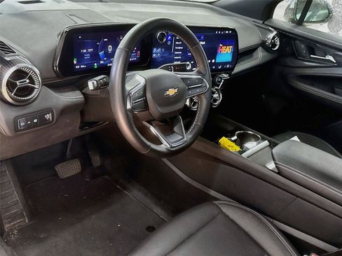 Used 2024 Chevrolet Blazer EV LT AWD/4WD image 7