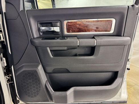 Used 2012 RAM 2500 Laramie AWD/4WD image 15
