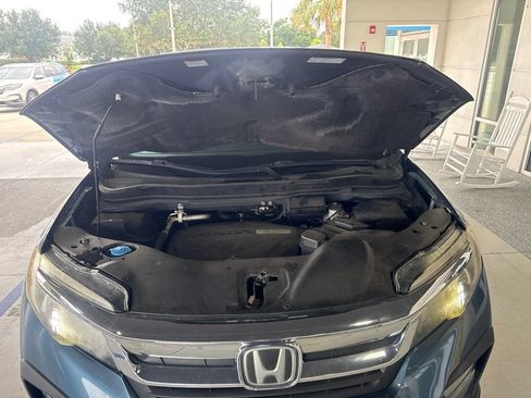 Used 2019 Honda Pilot EX image 5
