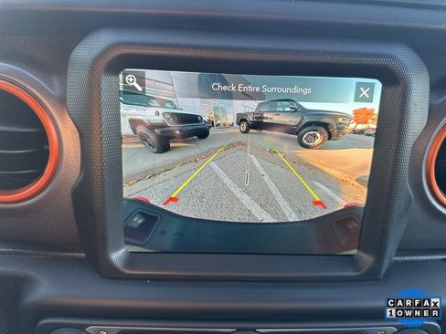 Used 2023 Jeep Gladiator Mojave w/ Cold Weather Group image 63