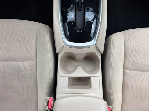 Used 2016 Nissan Rogue S FWD image 22