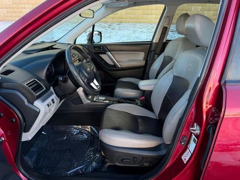 Used 2018 Subaru Forester 2.5i Premium w/ All-Weather Package image 6