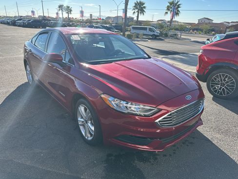 Used 2018 Ford Fusion S image 5