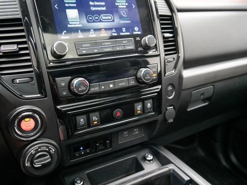 Used 2021 Nissan Titan PRO-4X w/ Pro-4x Convenience Package AWD/4WD image 30