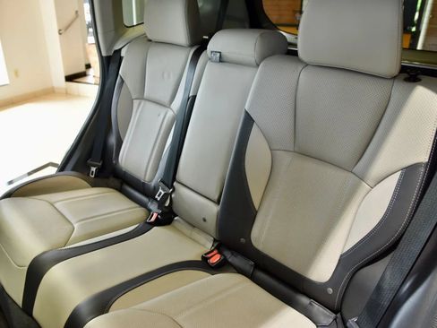 Used 2020 Subaru Forester Limited image 23