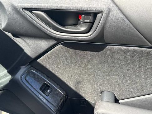 Used 2023 Toyota GR86 RWD image 18