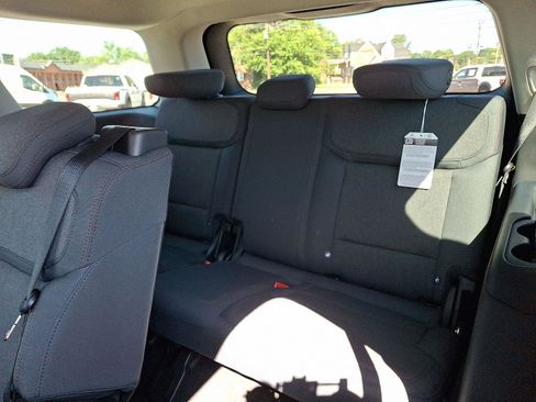 New 2025 Ford Expedition Active image 7