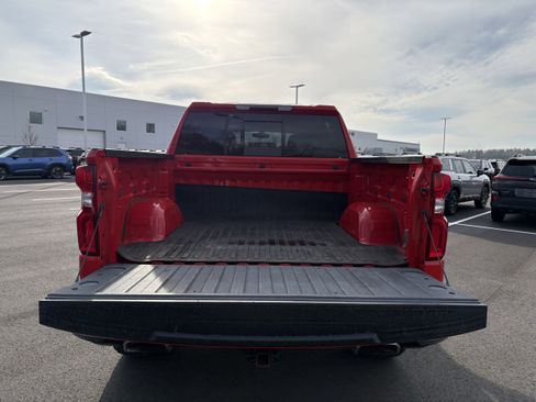 Used 2021 Chevrolet Silverado 1500 LT Trail Boss w/ Convenience Package II image 11