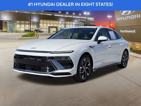 Certified 2025 Hyundai Sonata SEL image 2