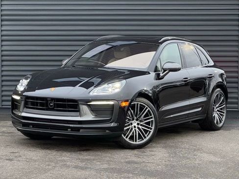 New 2026 Porsche Macan Turbo image 1