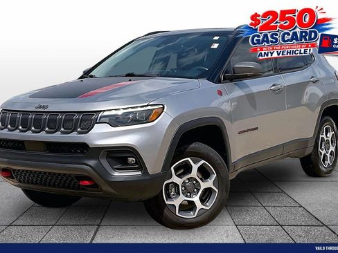 Used 2022 Jeep Compass Trailhawk w/ Trailhawk Elite Group AWD/4WD image 1