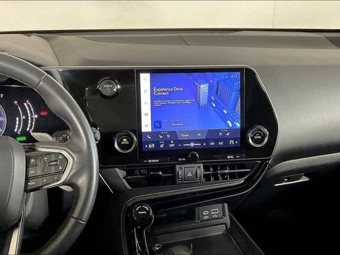 Used 2023 Lexus NX 350h AWD w/ Towing Package (2000 Lbs) image 5