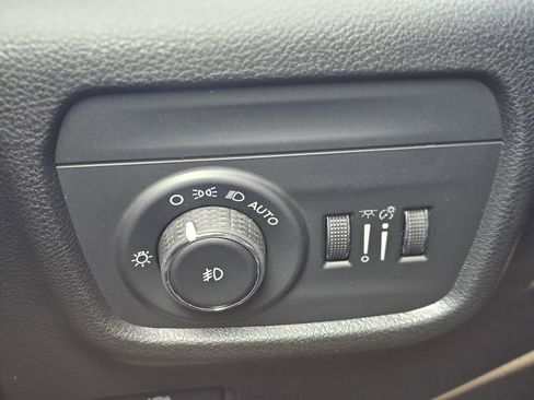 New 2026 Jeep Grand Cherokee L Limited AWD/4WD image 16