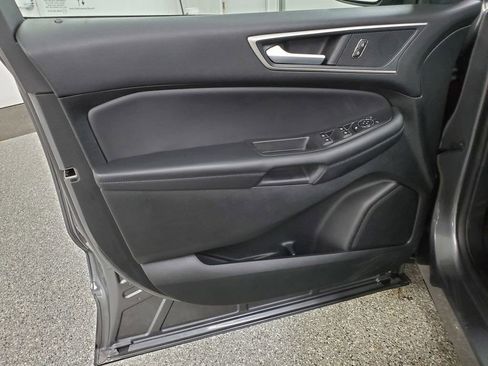 Used 2024 Ford Edge SEL w/ Convenience Package image 12