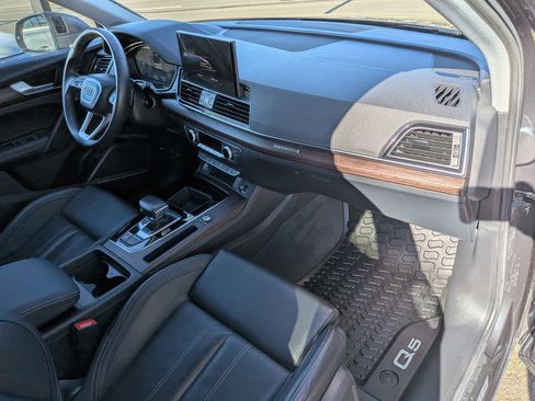 Used 2023 Audi Q5 2.0T Premium Plus w/ Premium Plus Package image 31