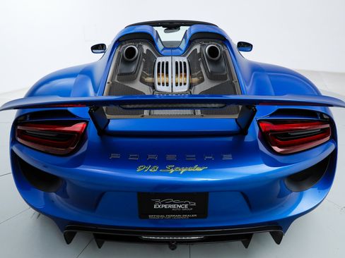 Used 2015 Porsche 918 Spyder AWD/4WD image 23