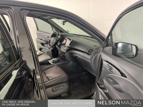 Used 2020 Honda Ridgeline Black Edition image 14