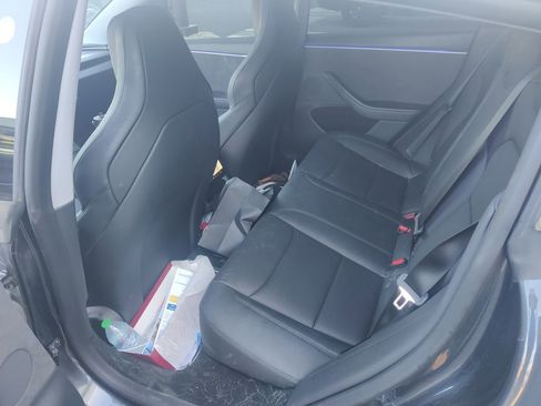 Used 2024 Tesla Model 3 Performance AWD/4WD image 9