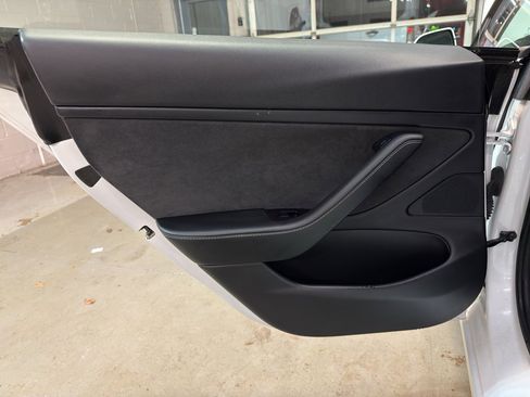 Used 2021 Tesla Model 3 Long Range image 28