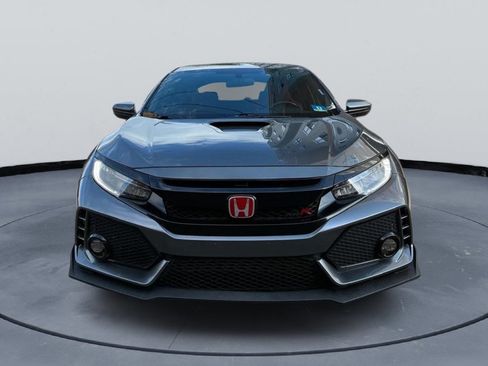Used 2019 Honda Civic Type R image 9