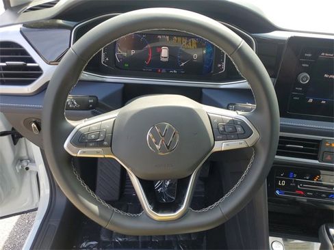 New 2025 Volkswagen Taos SEL image 25