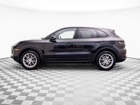 New 2026 Porsche Cayenne AWD/4WD image 2